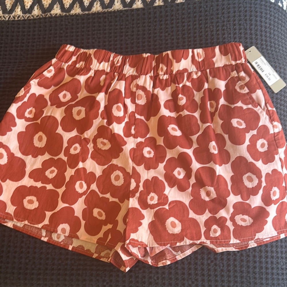 Lizard Thicket High Waist Floral Shorts